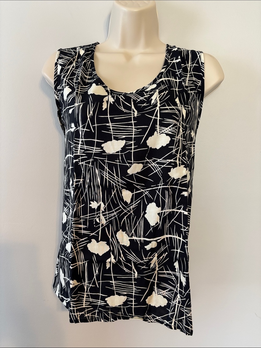 Notations Clothing Co. Women’s Top, Size XL